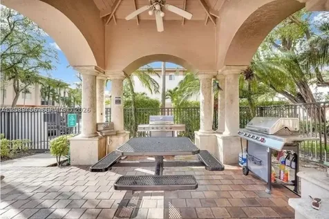 2027 SE 10th Avenue Fort Lauderdale FL 33316