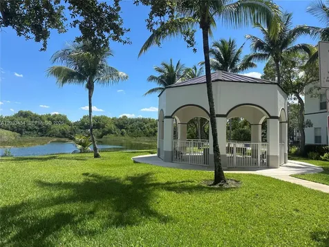 4311 SW 160th Avenue Miramar FL 33027