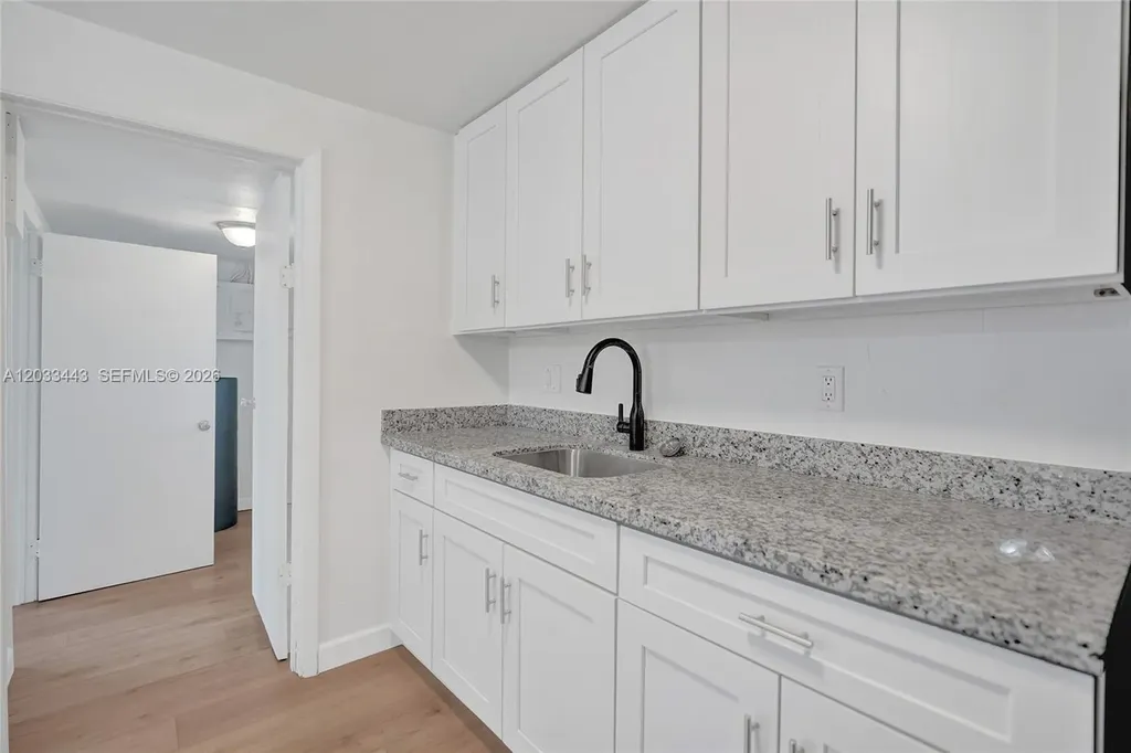 307 NW 11th Avenue Delray Beach FL 33444