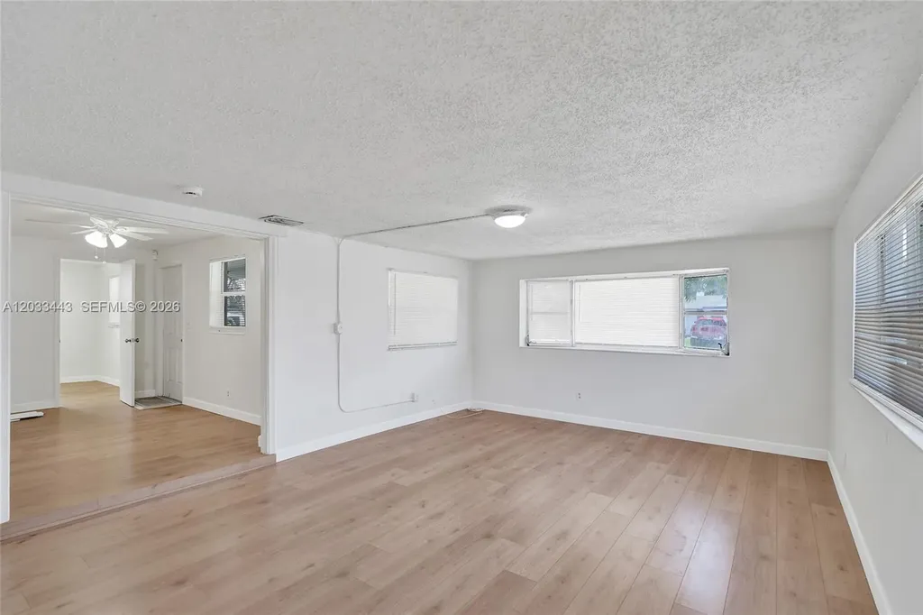 307 NW 11th Avenue Delray Beach FL 33444