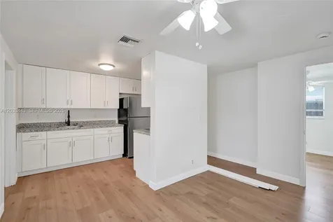 307 NW 11th Avenue Delray Beach FL 33444