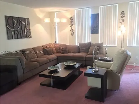 5401 Collins Avenue Miami Beach FL 33140