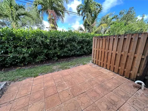 4961 Leeward Lane Dania Beach FL 33312