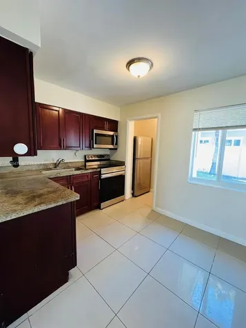 2500 NW 9th Lane Wilton Manors FL 33311