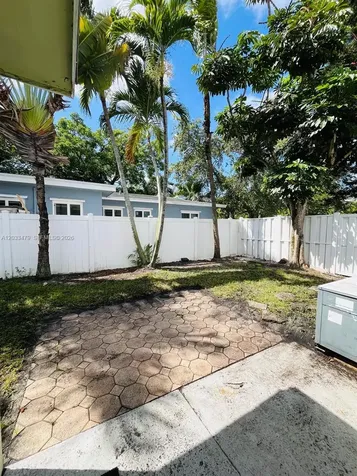 2500 NW 9th Lane Wilton Manors FL 33311