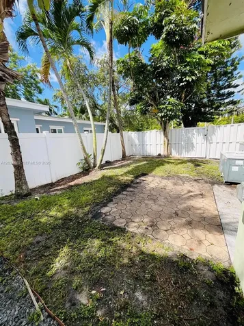 2500 NW 9th Lane Wilton Manors FL 33311