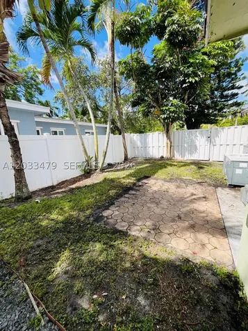 2500 NW 9th Lane Wilton Manors FL 33311