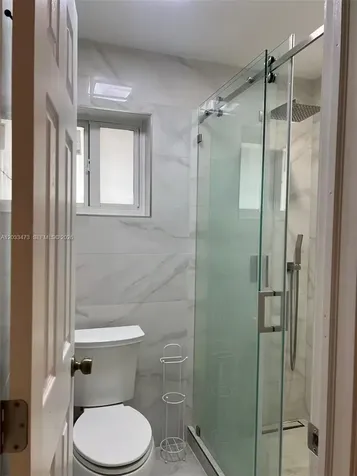15935 SW 81st Terrace Miami FL 33193