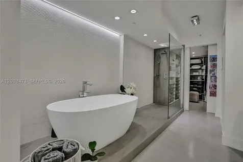 19111 Collins Avenue Sunny Isles Beach FL 33160