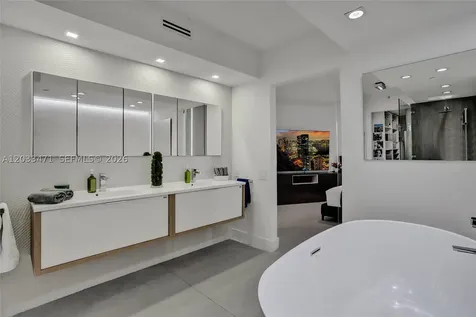19111 Collins Avenue Sunny Isles Beach FL 33160