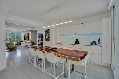 19111 Collins Avenue Sunny Isles Beach FL 33160