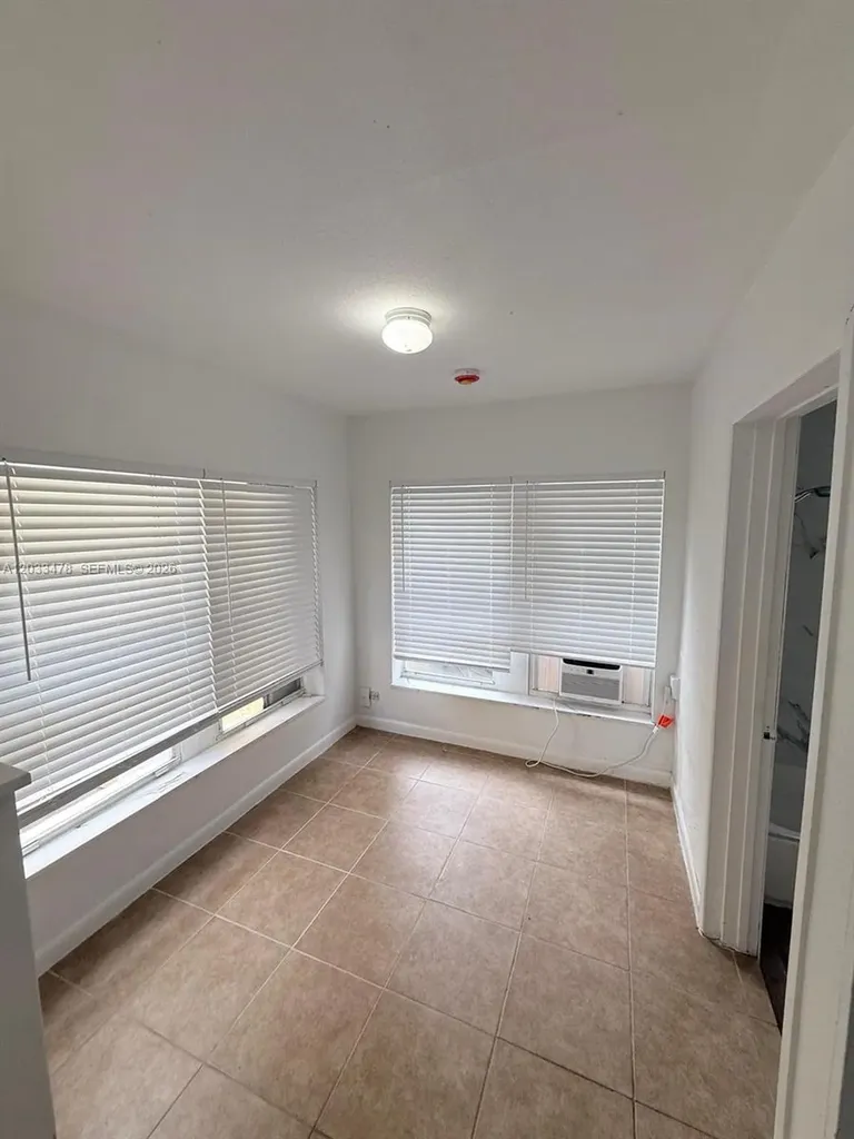 1612 Harrison Street Hollywood FL 33020