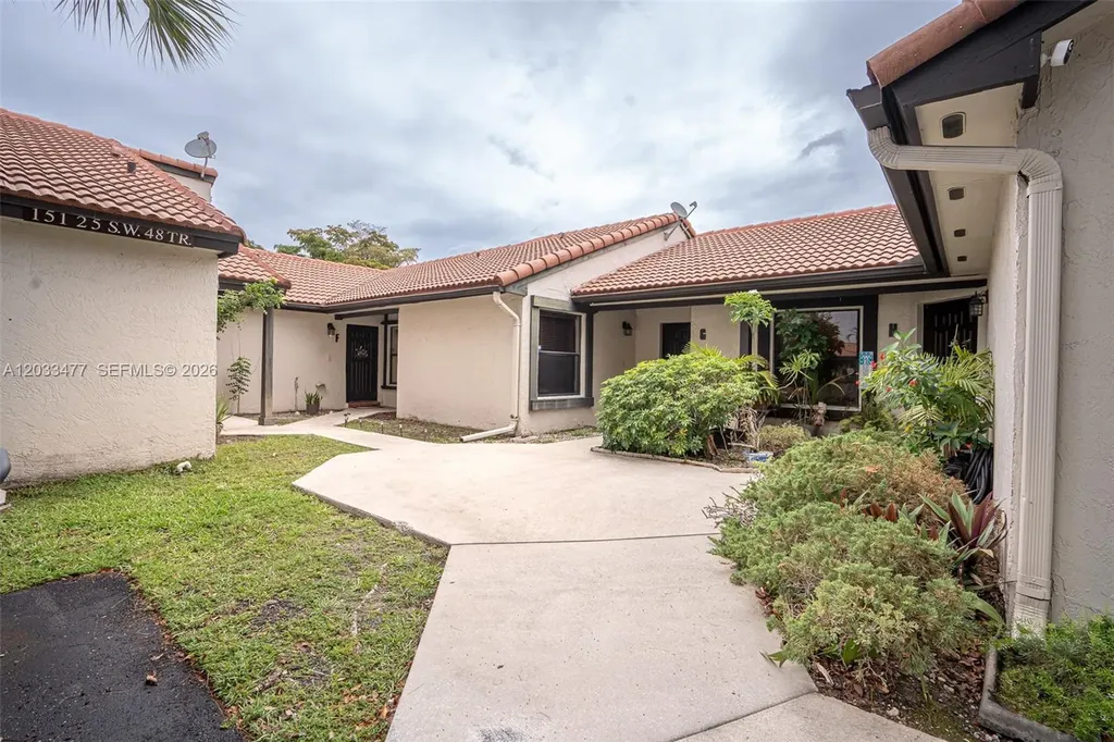15125 SW 48th Terrace Miami FL 33185