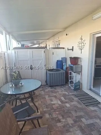 507 W 68th Street Hialeah FL 33014