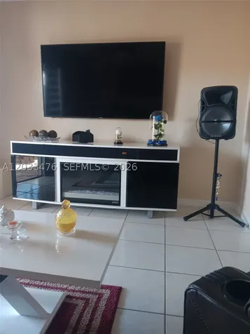 507 W 68th Street Hialeah FL 33014