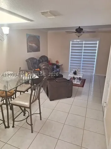 507 W 68th Street Hialeah FL 33014