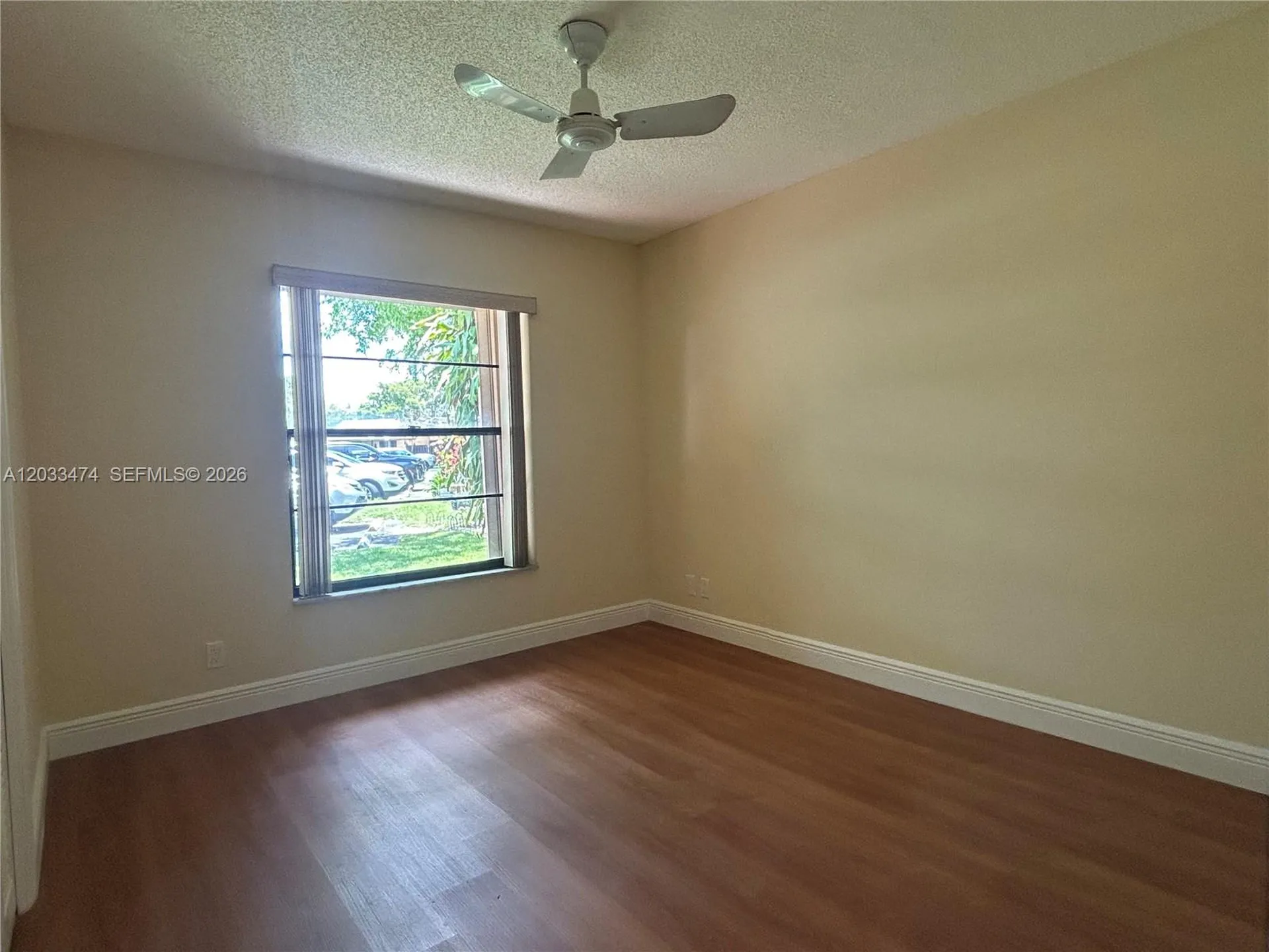 539 Briarwood Circle Hollywood FL 33024