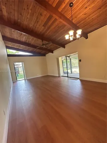 539 Briarwood Circle Hollywood FL 33024