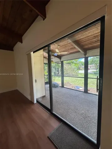 539 Briarwood Circle Hollywood FL 33024