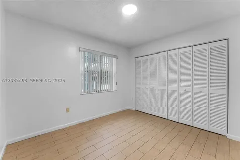 15640 SW 98th Street Miami FL 33196