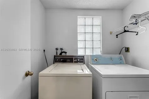 15640 SW 98th Street Miami FL 33196
