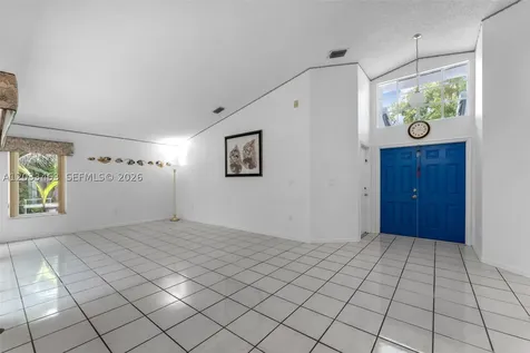 15640 SW 98th Street Miami FL 33196