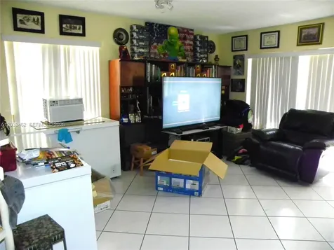 8211 Southgate Boulevard North Lauderdale FL 33068