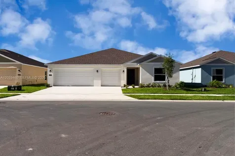 2831 Pioneer Trail Winter Haven FL 33839