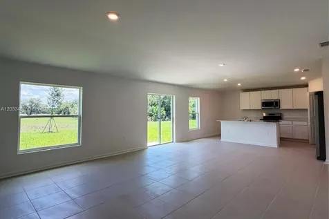 2831 Pioneer Trail Winter Haven FL 33839