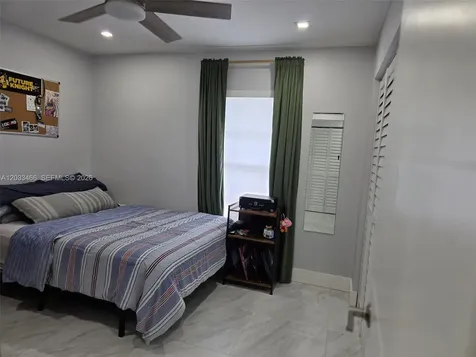 14141 Langley Place Davie FL 33325