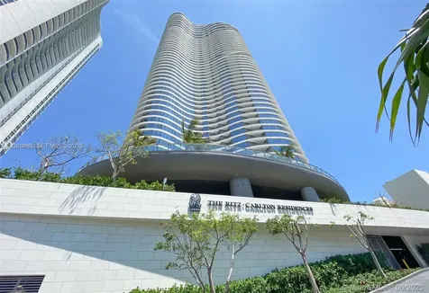 15701 E Collins Sunny Isles Beach FL 33160