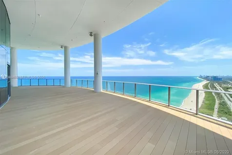 15701 E Collins Sunny Isles Beach FL 33160
