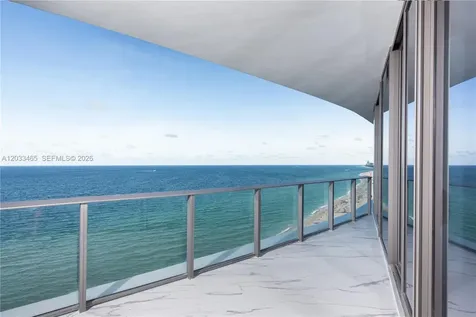 15701 E Collins Sunny Isles Beach FL 33160