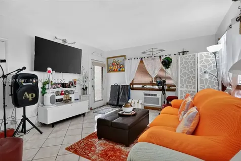 7840 Harding Avenue Miami Beach FL 33141