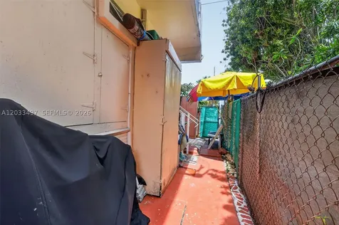 7840 Harding Avenue Miami Beach FL 33141