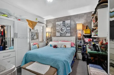 7840 Harding Avenue Miami Beach FL 33141