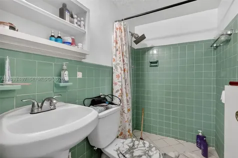 7840 Harding Avenue Miami Beach FL 33141