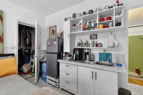 7840 Harding Avenue Miami Beach FL 33141