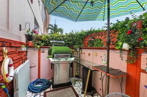 7840 Harding Avenue Miami Beach FL 33141
