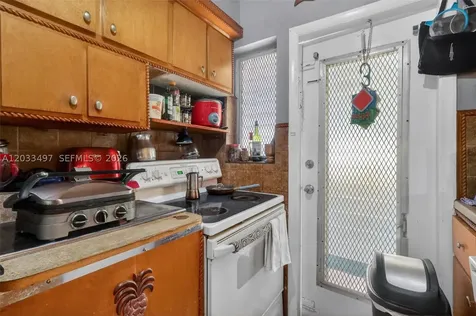 7840 Harding Avenue Miami Beach FL 33141