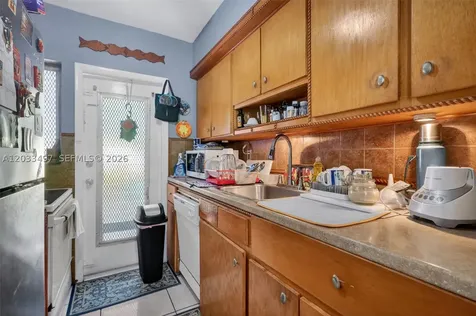 7840 Harding Avenue Miami Beach FL 33141