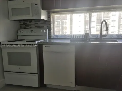 16919 N Bay Road Sunny Isles Beach FL 33160