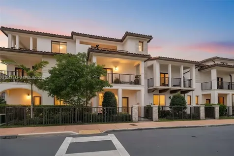 4256 NW 83rd Avenue Doral FL 33166