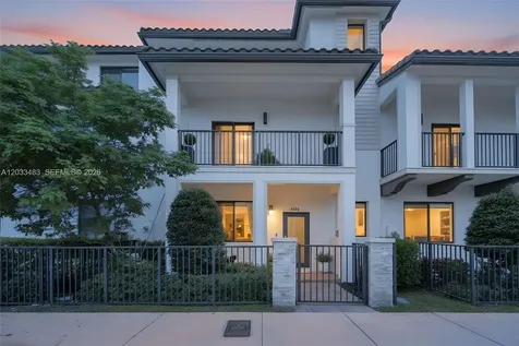 4256 NW 83rd Avenue Doral FL 33166