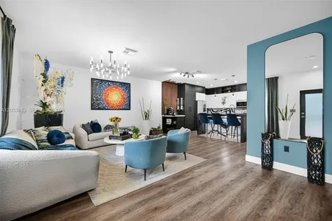 4256 NW 83rd Avenue Doral FL 33166