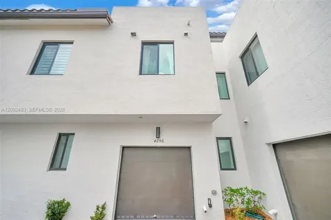 4256 NW 83rd Avenue Doral FL 33166