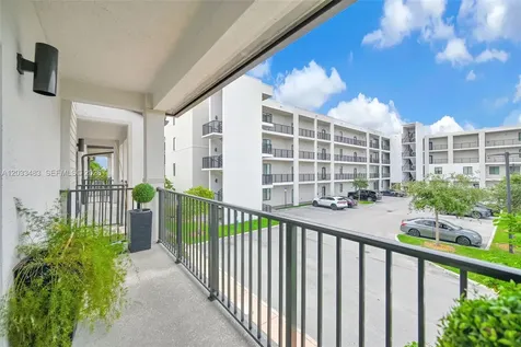 4256 NW 83rd Avenue Doral FL 33166