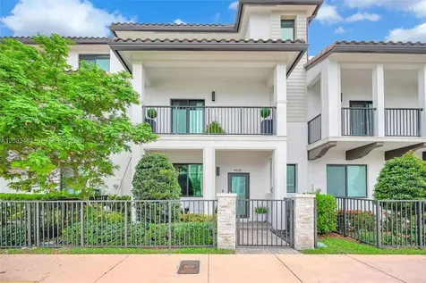 4256 NW 83rd Avenue Doral FL 33166