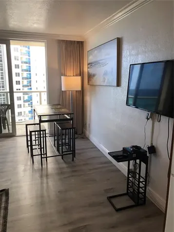19201 Collins Avenue Sunny Isles Beach FL 33160