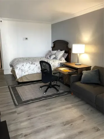 19201 Collins Avenue Sunny Isles Beach FL 33160